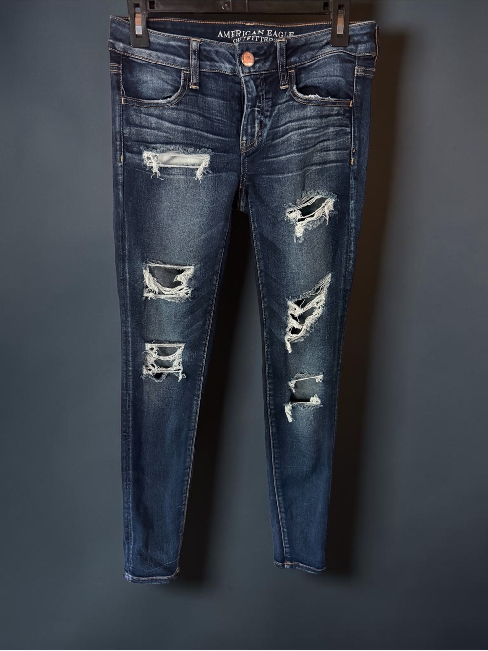 American Eagle Outfitters Women's Distressed Dark Wash Ripped Skinny Jeans